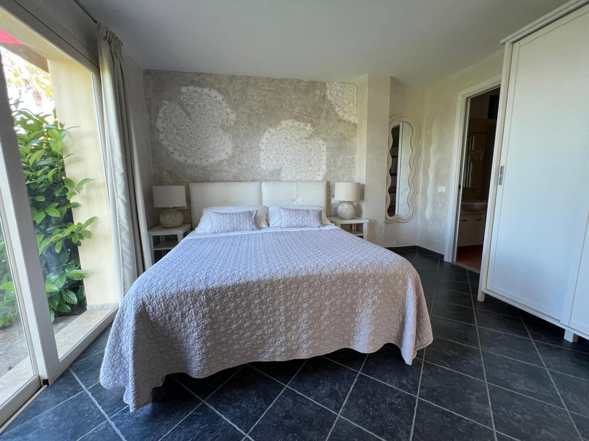 Отель Borgo Di Santa Barbara Санта-Доменика Экстерьер фото